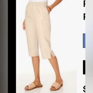 Petite Crop Pants NWOT